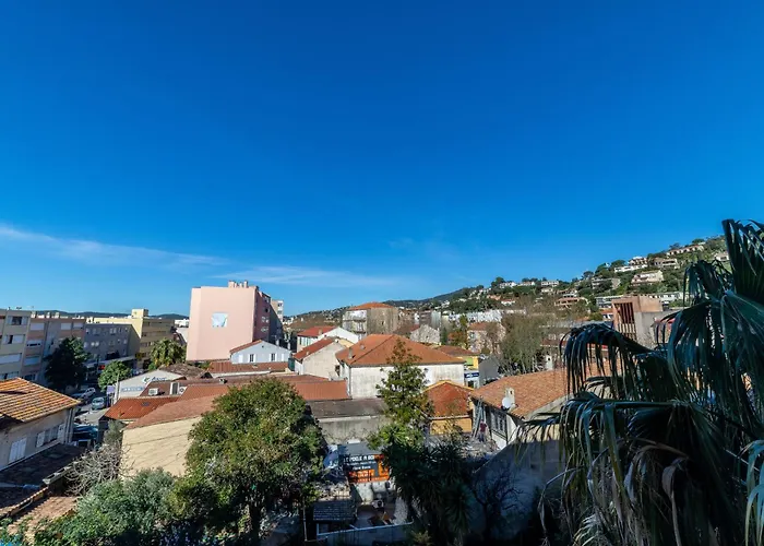 Saint James-12 By Interhome