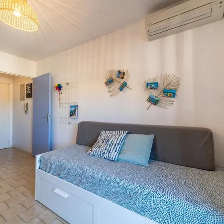 Apartment Saint James-12 By Interhome *