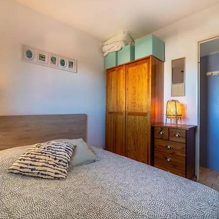 Apartamento Saint James-12 By Interhome