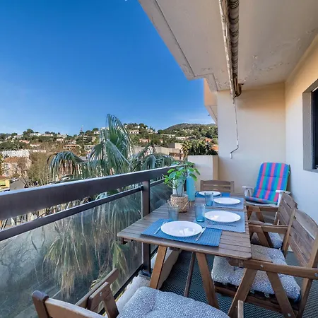 Saint James-12 By Interhome