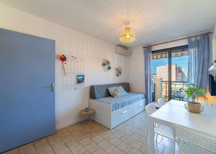 Saint James-12 By Interhome Apartman Le Lavandou