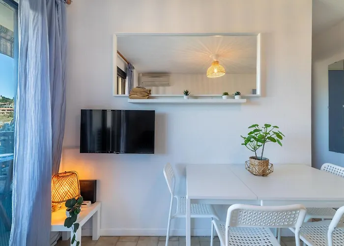 Saint James-12 By Interhome Apartman