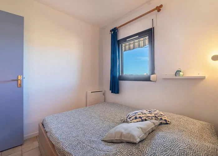 Saint James-12 By Interhome Le Lavandou