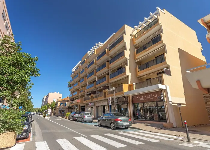 Saint James-12 By Interhome Apartman