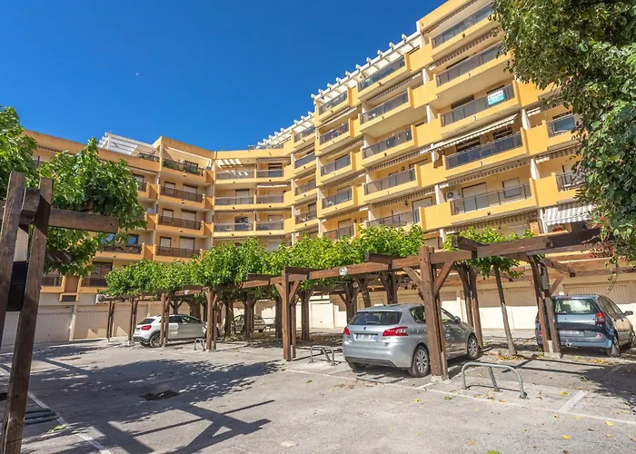 Saint James-12 By Interhome Apartman *